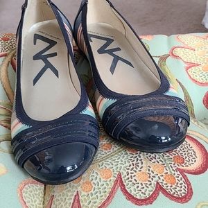 Women's shoes